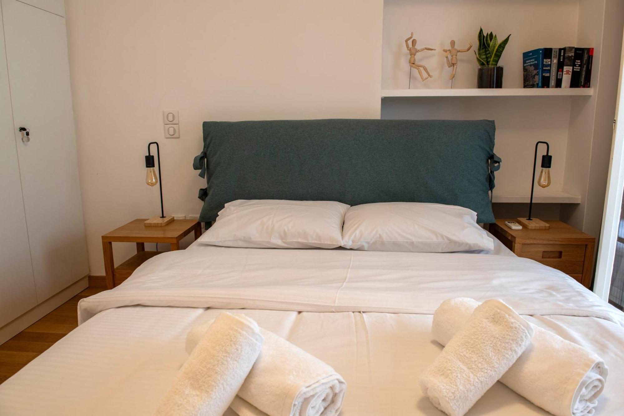 Renovated Under The Hill Of Philopapus Apartment *